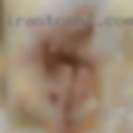 Couple wanting female threesome