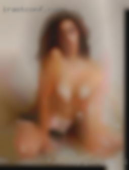 Fun easy going in Eldora Iowa, try anything naked once.